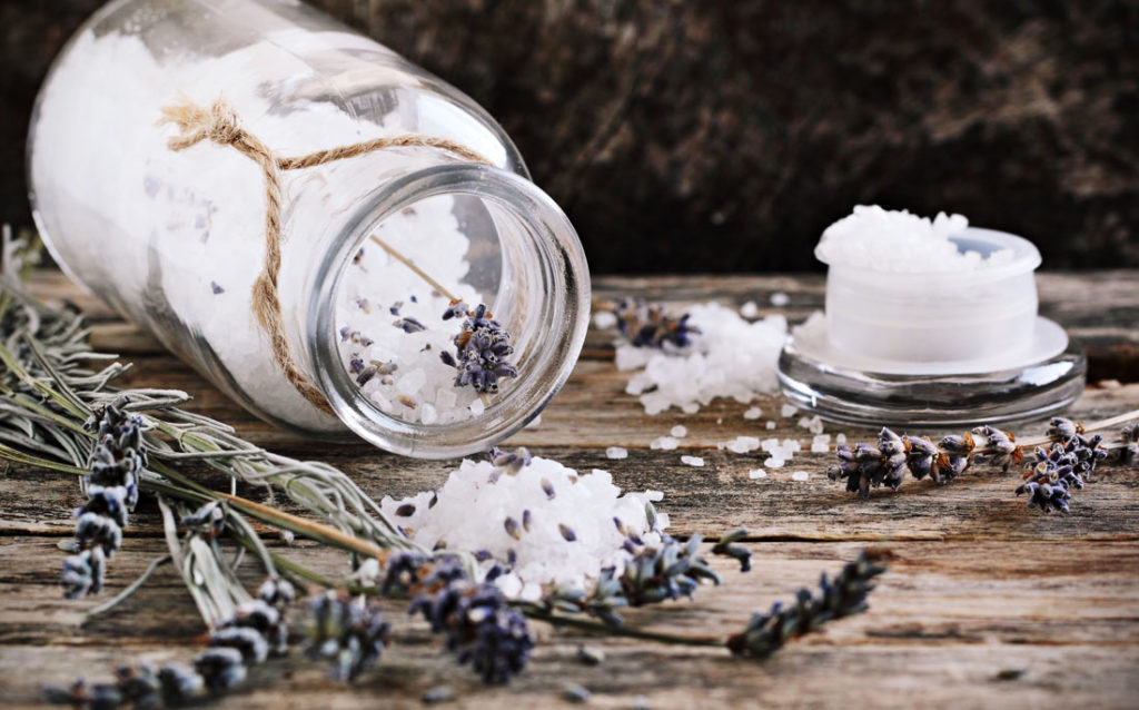 Photo showing lavender and other ingredients of the luxurious lavender bath soak
